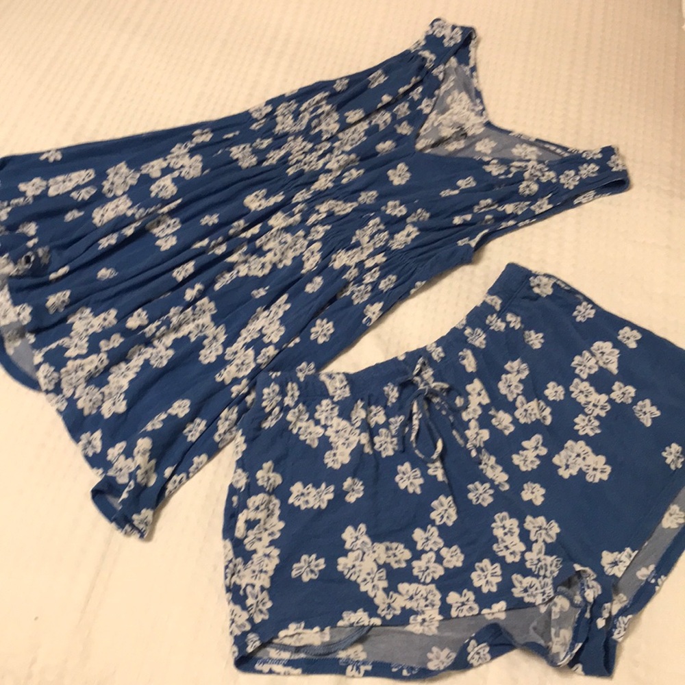 DKNY Pajamas Set 2 Piece Blue Floral Small